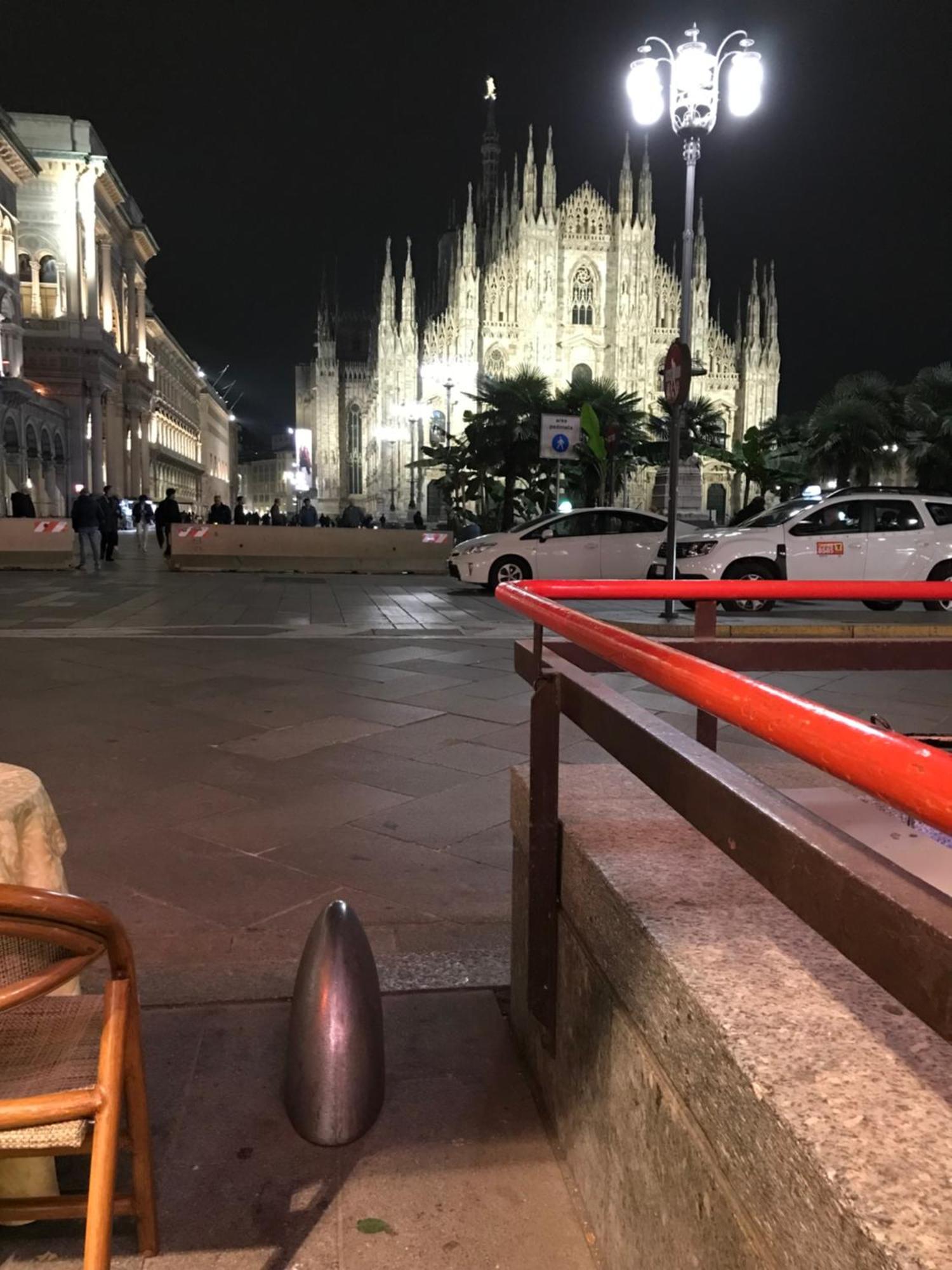 Free 30 Minutes Preemptive Cognitive Disconnect Therapy Price Location Real Duomo Palace Mini Suite Milan Bagian luar foto