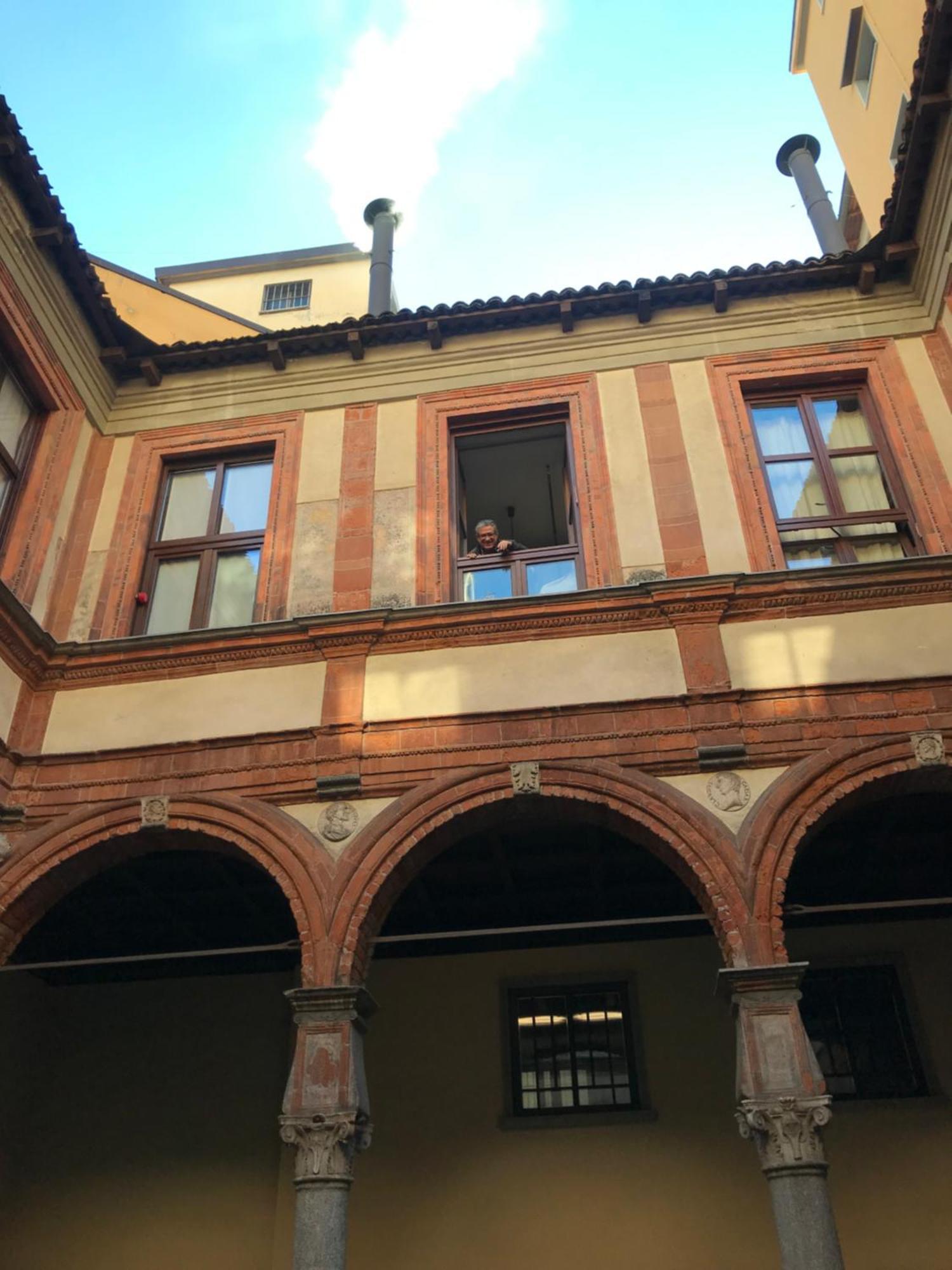 Free 30 Minutes Preemptive Cognitive Disconnect Therapy Price Location Real Duomo Palace Mini Suite Milan Bagian luar foto
